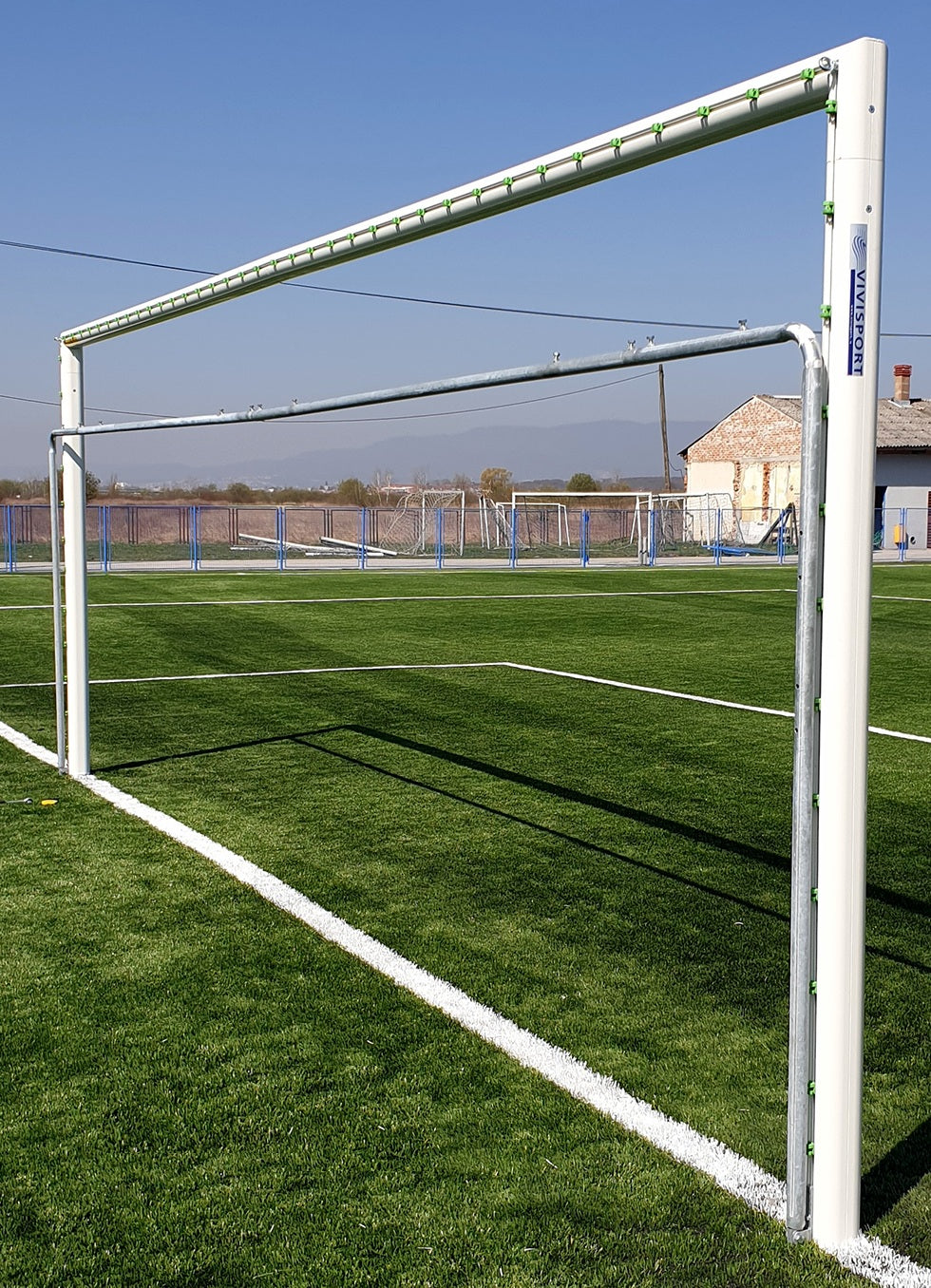 RIBALTINA IN ALLUMINIO PER PORTA REGOLAMENTARE – 7.32 x 2.44 M