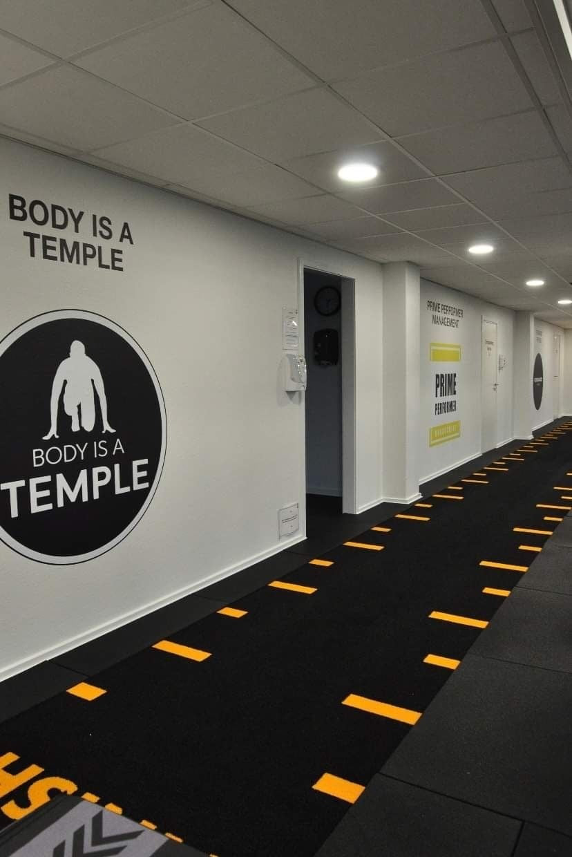 SPRINT TRACK - START & FINISH