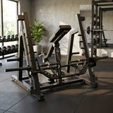 Toorx Professional FWX-6910 Linear T Bar, macchinario ambientato