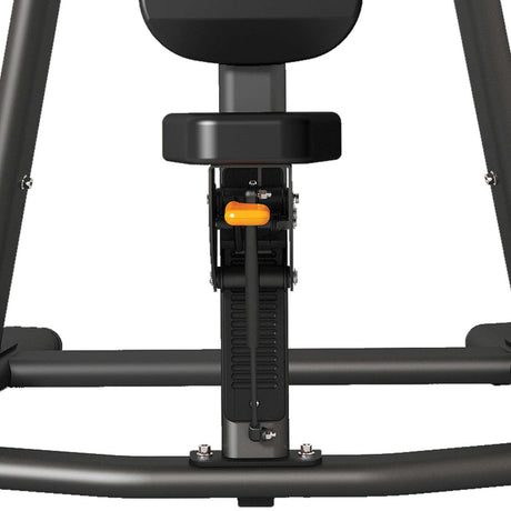 Toorx Professional FWX-8100 – dettaglio seduta e regolazione in altezza
