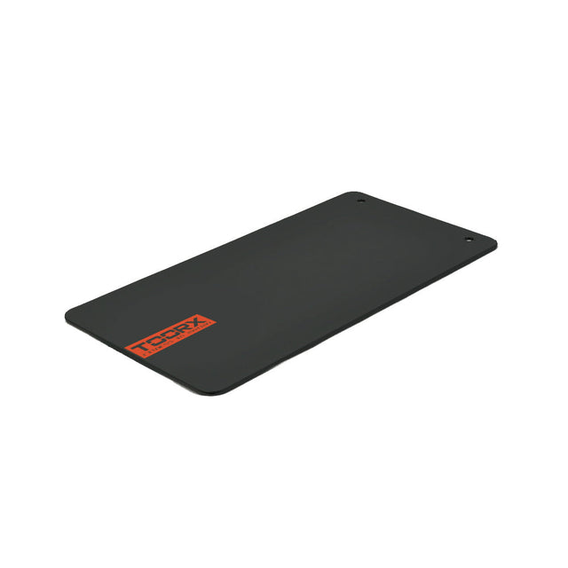 Toorx MAT-100STUDIO su sfondo bianco